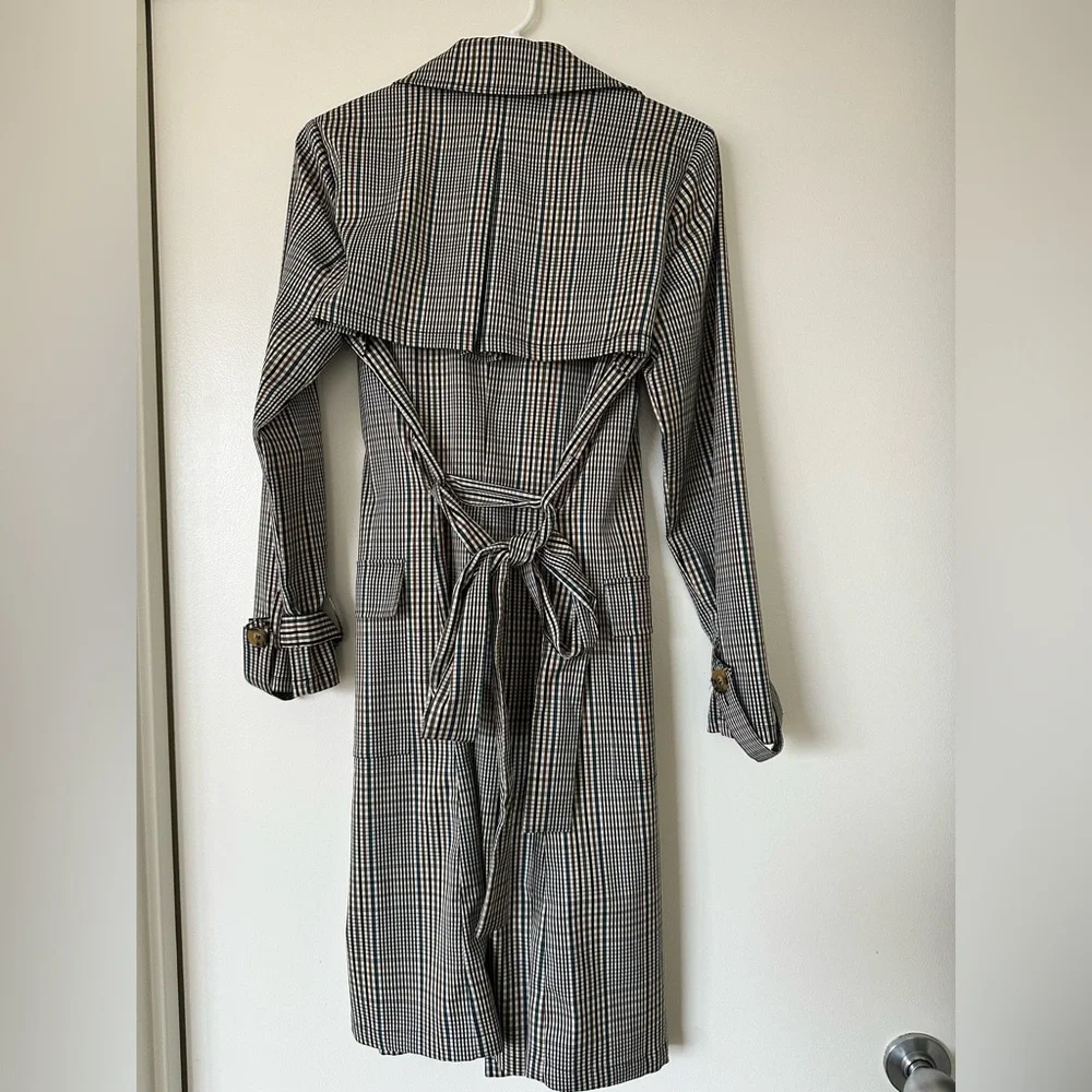 Daniel Rainn plaid trench coat